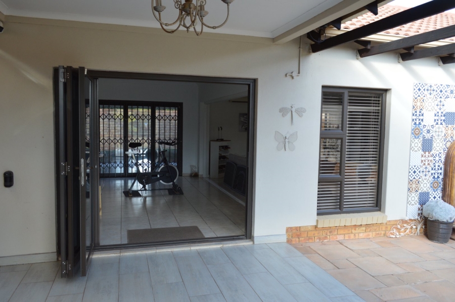 3 Bedroom Property for Sale in Wilkoppies North West